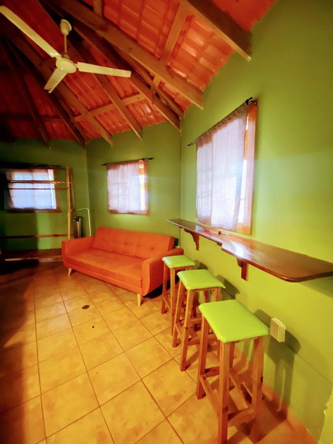 Aqua Lounge Hostel Bocas del Toro Buitenkant foto