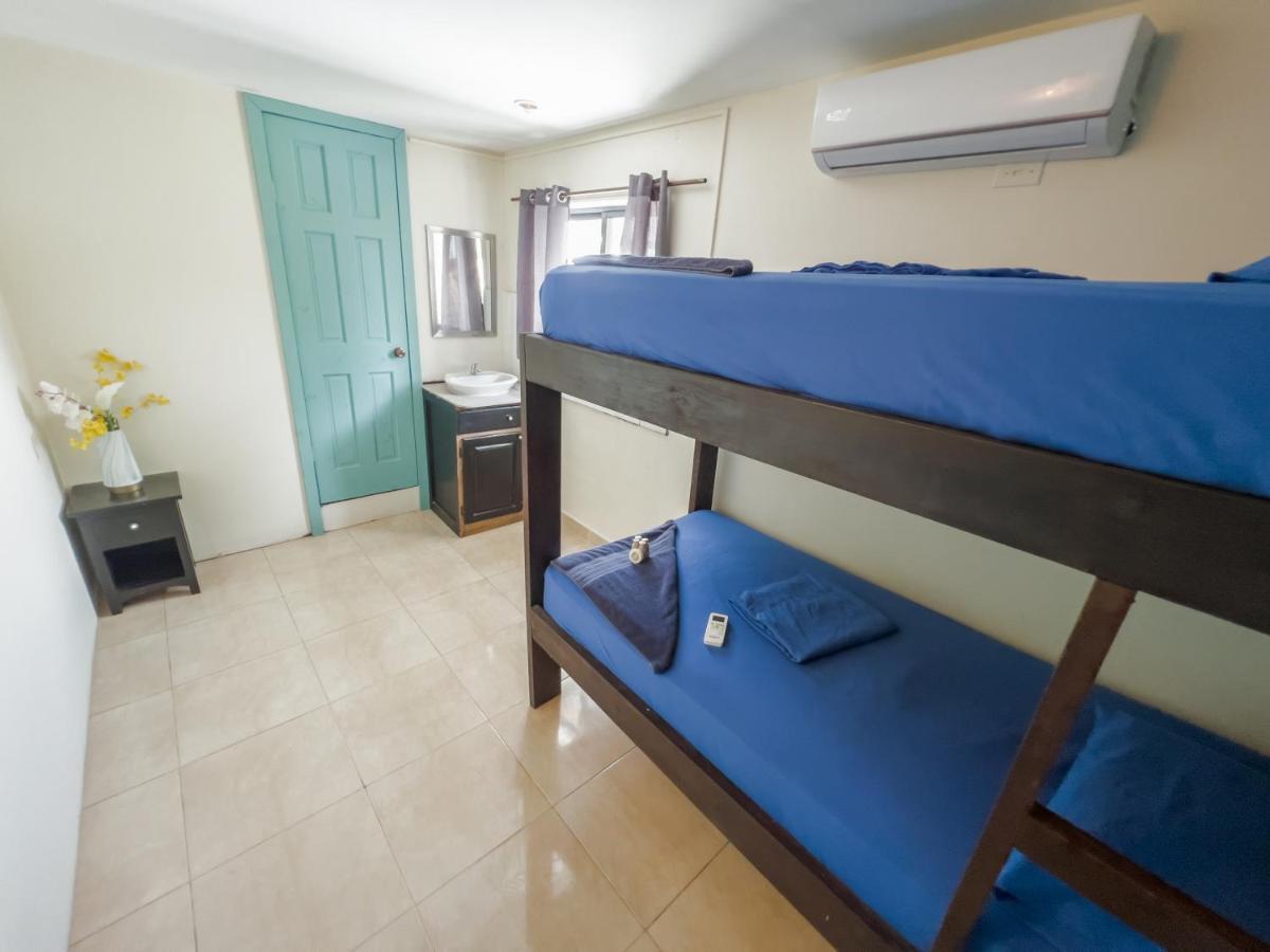Aqua Lounge Hostel Bocas del Toro Buitenkant foto