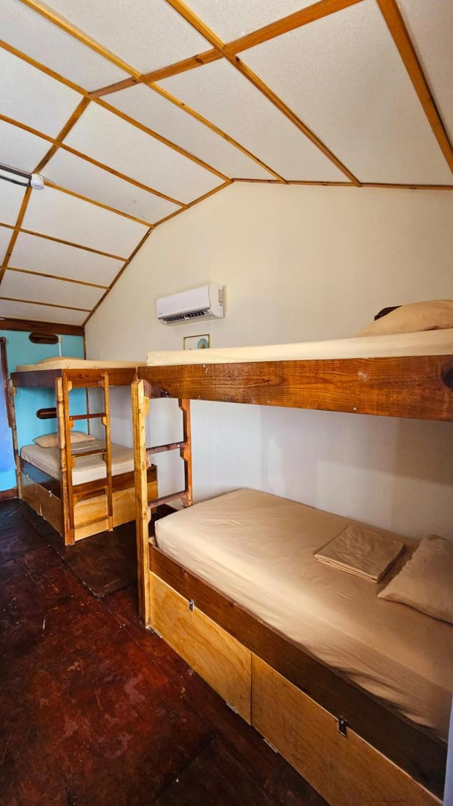 Aqua Lounge Hostel Bocas del Toro Buitenkant foto